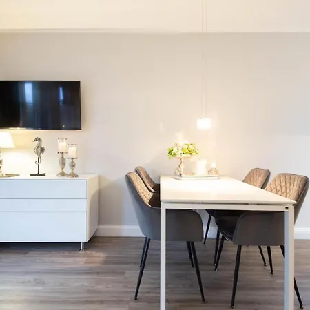 Petit Palais Apartment